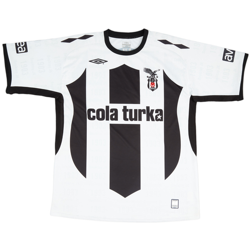 Besiktas football shirt shop