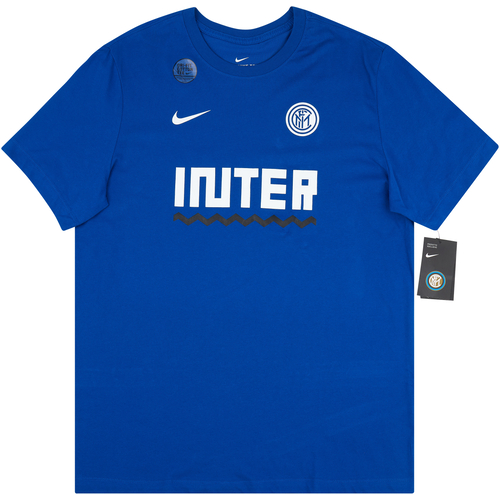 Tee shirt best sale nike 2020