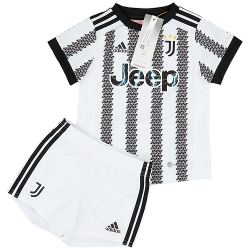 Baby juventus kit best sale