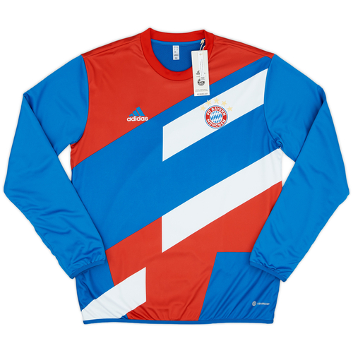 2022 23 Bayern Munich adidas Pre Match Sweat Top