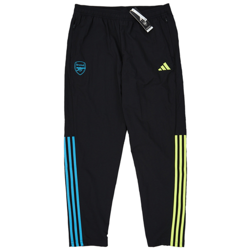 How to match adidas hot sale pants