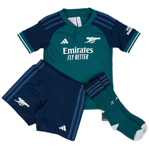 Arsenal football kit 2025
