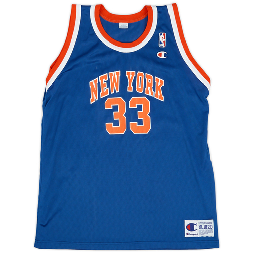 Knicks top 33 jersey