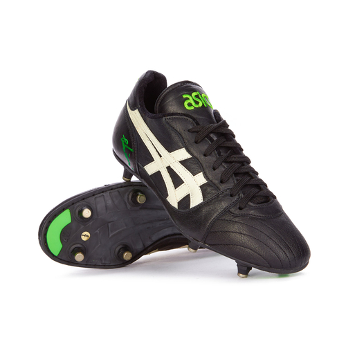 Asics boots hot sale