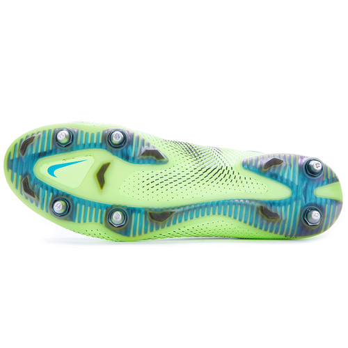 Very online football boots