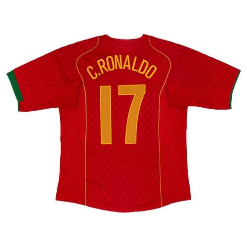 Cristiano ronaldo football t-shirt sales