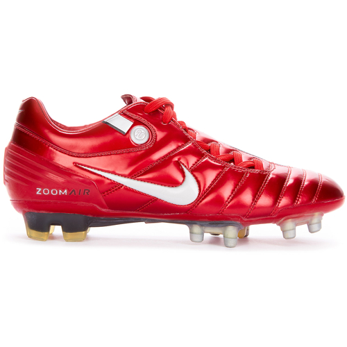 total 90 nike rouge