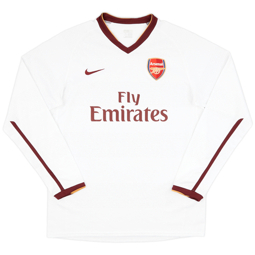 Arsenal away 2007 store