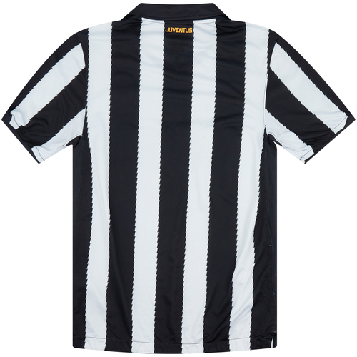 Juventus shop kit 2010