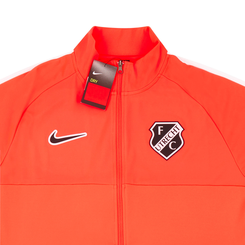 Nike jackets 2019 hot sale