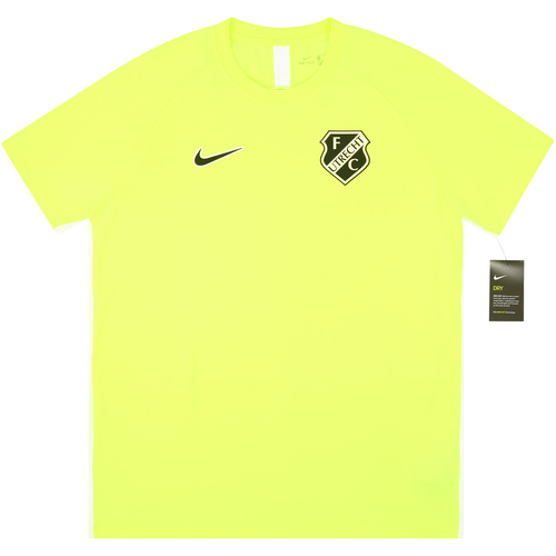 Nike deals free xxl
