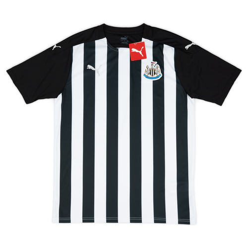 Newcastle football shirt shop 2020