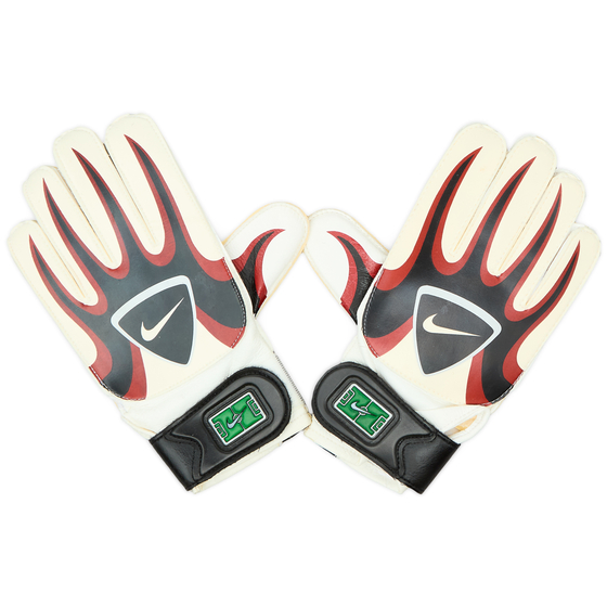 Nike Gripping Power Pro GK Gloves (Size 6)
