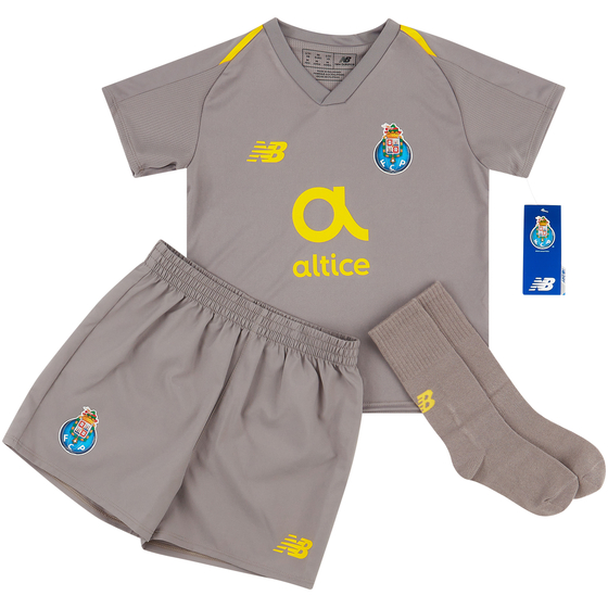 2018-19 Porto Away Full Kit (2/3 Years)
