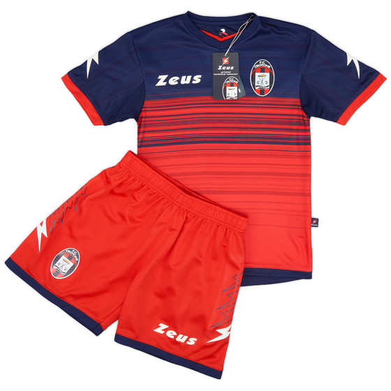 2016-17 Crotone Zeus Training Shirt & Shorts (XS)