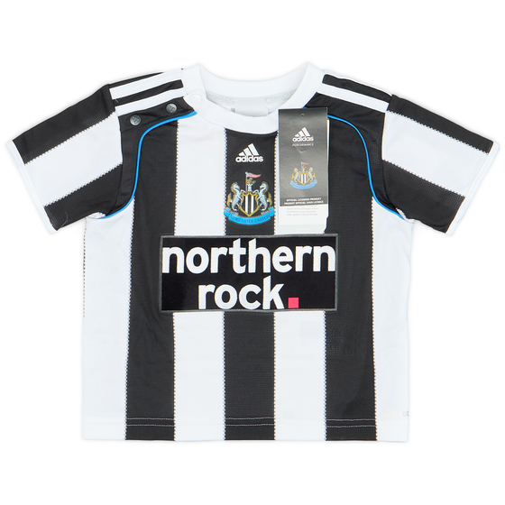 2009-10 Newcastle Home Shirt (9-12 Months)