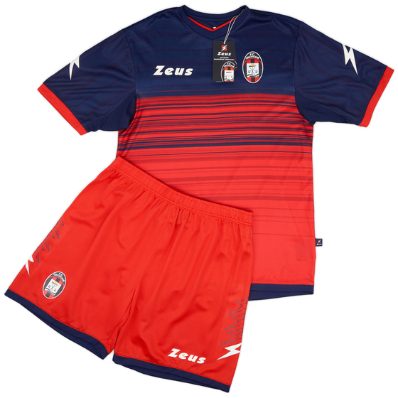 2016-17 Crotone Zeus Training Shirt & Shorts