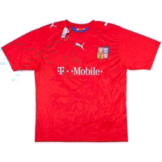 2006-08 Czech Republic Basic Home Shirt (L)