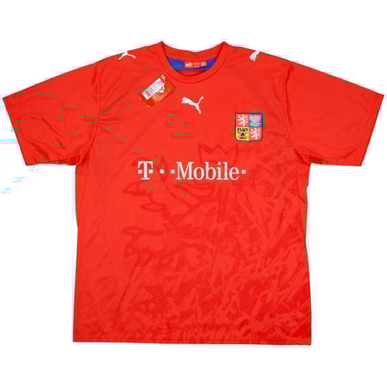 2006-08 Czech Republic Basic Home Shirt (XL)