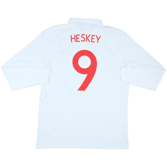 2009 England Match Issue Home L/S Shirt Heskey #9 (v Slovenia)