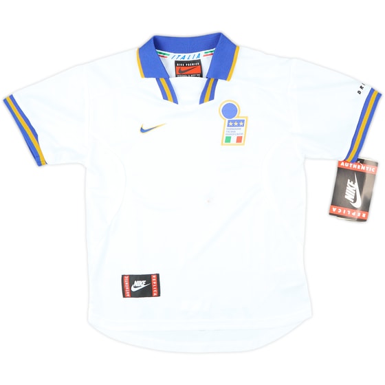 1996-97 Italy Away Shirt (M.Boys)