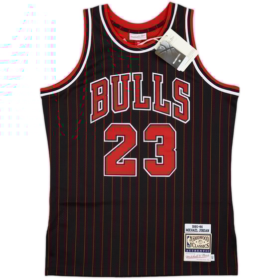 1995-96 Chicago Bulls Jordan #23 Mitchell & Ness Authentic Alternate Jersey (L)