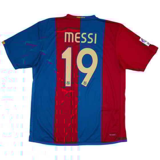 2006-07 Barcelona Home Shirt Messi #19