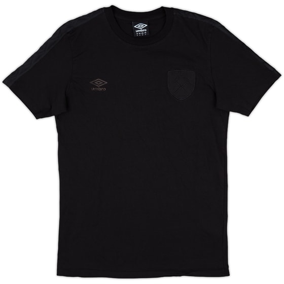 2018-19 West Ham Umbro Blackout Crest Tee - 10/10 - (S)