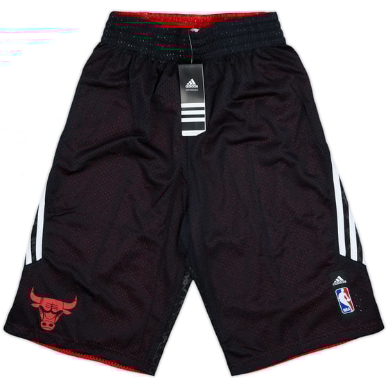 2013-14 Chicago Bulls adidas Reversible Training Shorts (S)